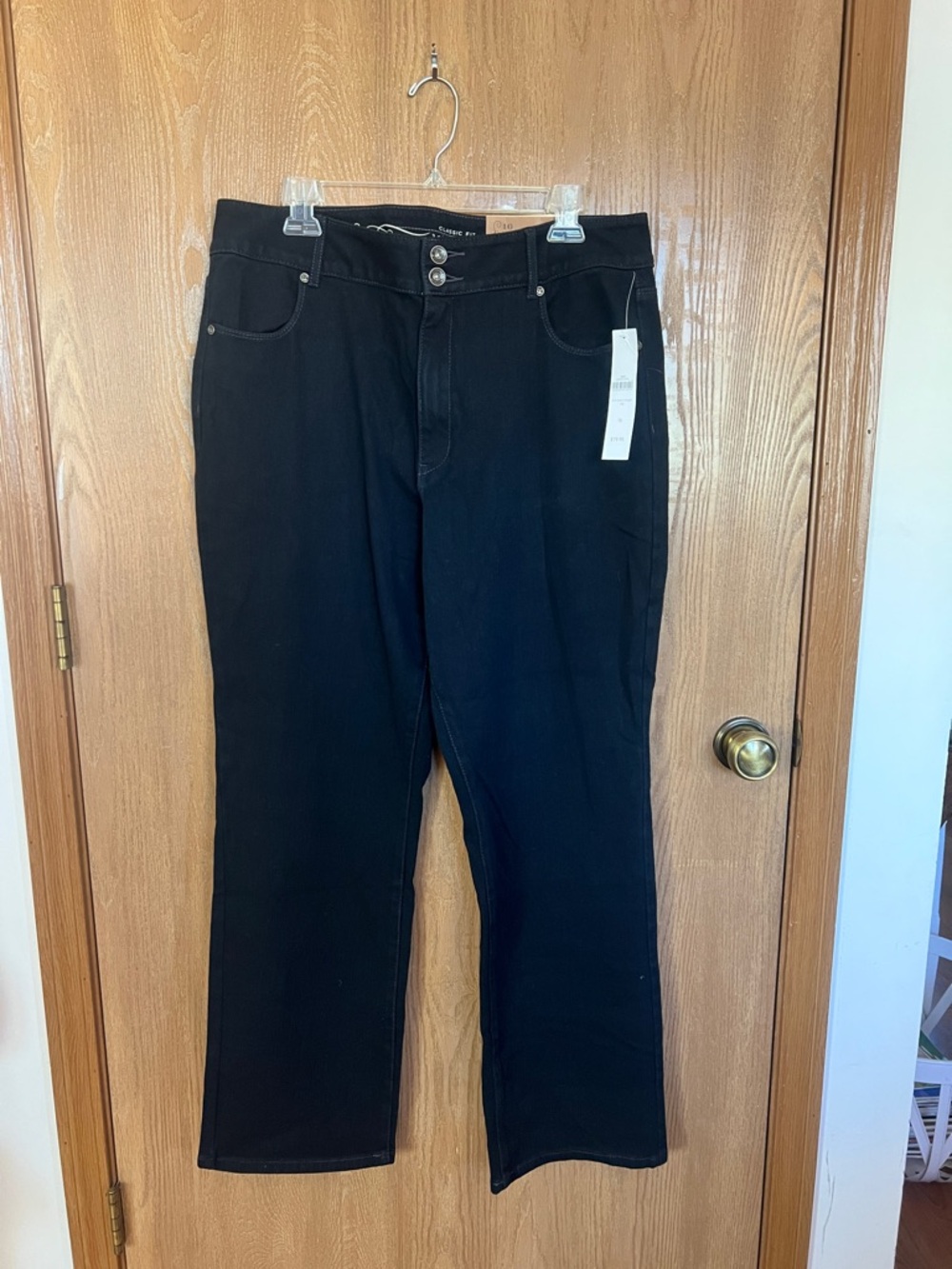 Coldwater Creek Women's Black Straight Leg Jeans with Double-Button Waist